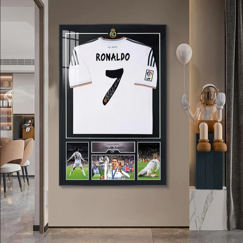 Cristiano Ronald's Jersey Wall Art (Graphic Jersey)